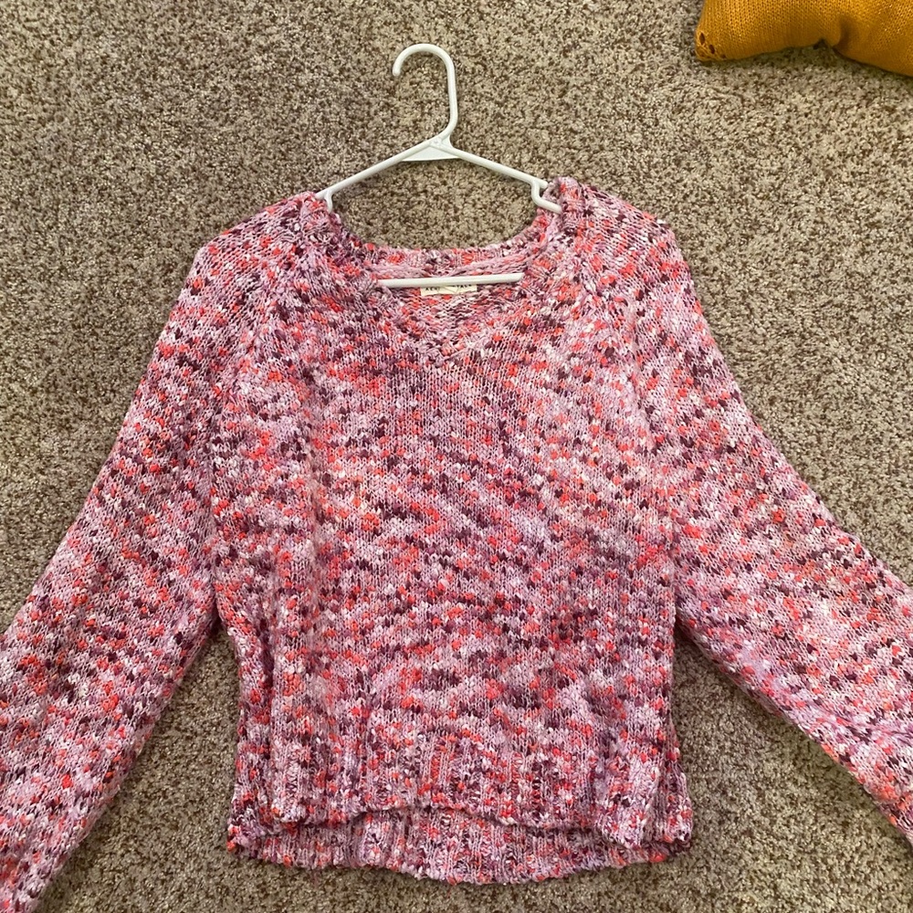 GORGEOUS MULTICOLOR AEROPOSTALE SWEATER